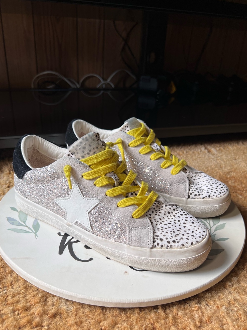 VINTAGE HAVANA HAILEY SNEAKERS IN WASHED GLITTER AND CHEETAH PRINT.